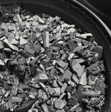 Invisibilis Bottleneck in SiC Incrementum: Cur 7N Mole CVD SiC materia rudis reponit Pulvis Traditionalis